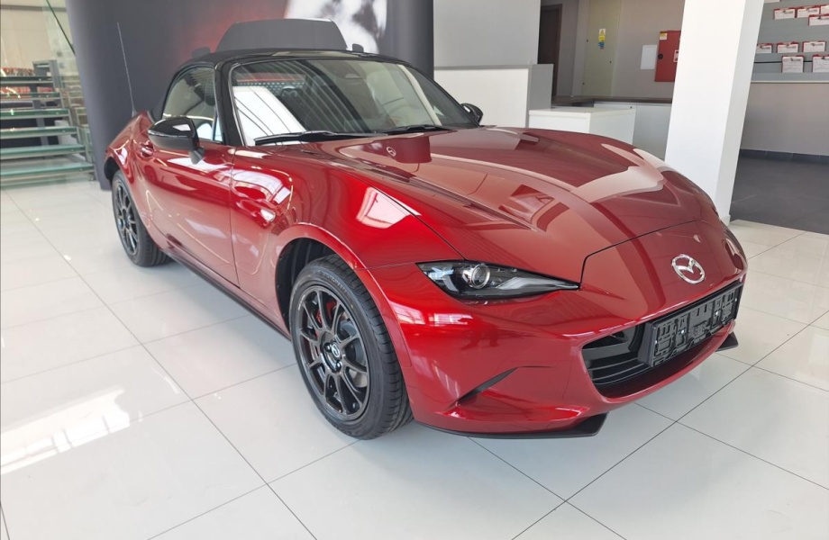 Mazda MX-5 1.5 2ST G 132k 6MT RWD Homura